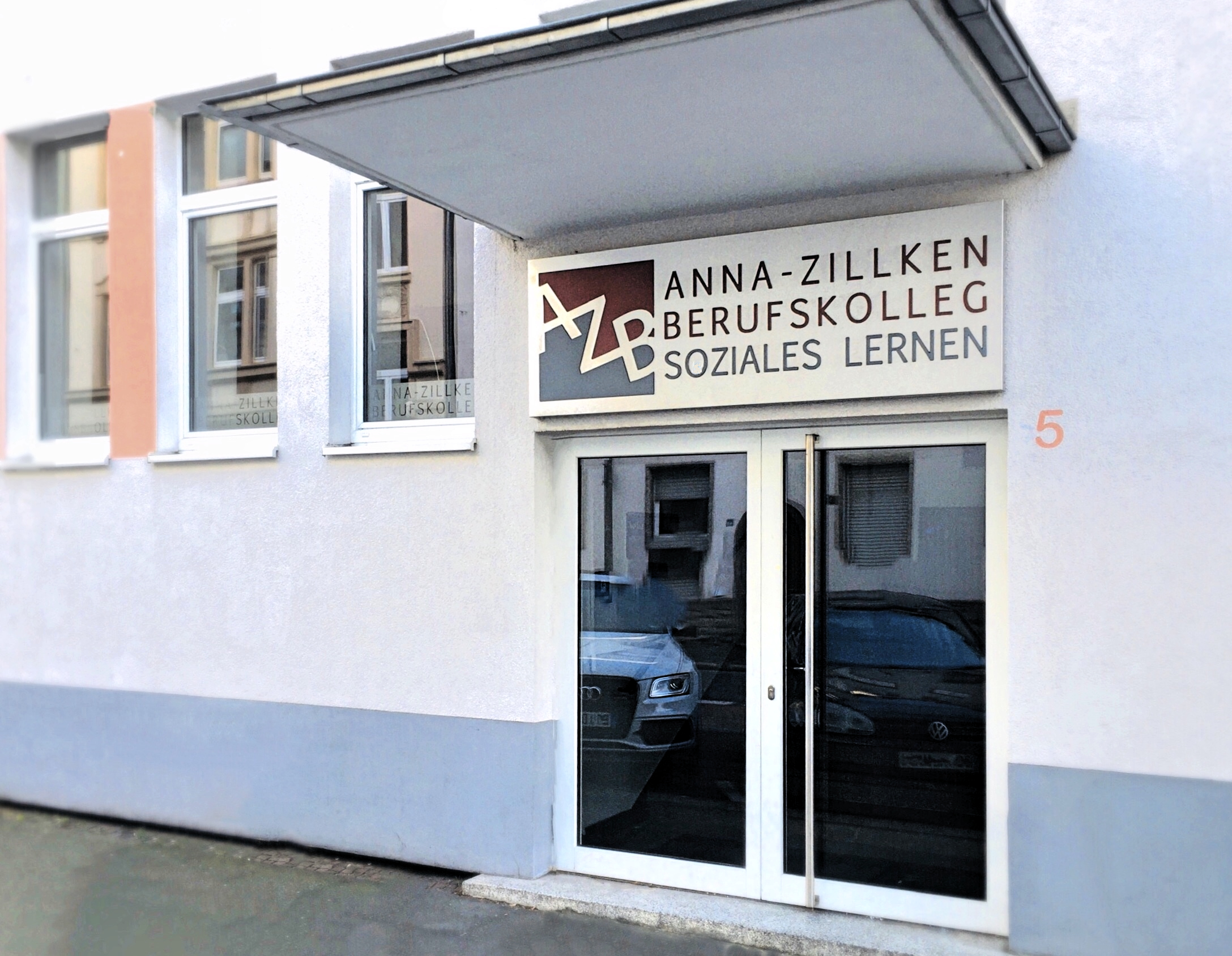 Anna Zillken Bk